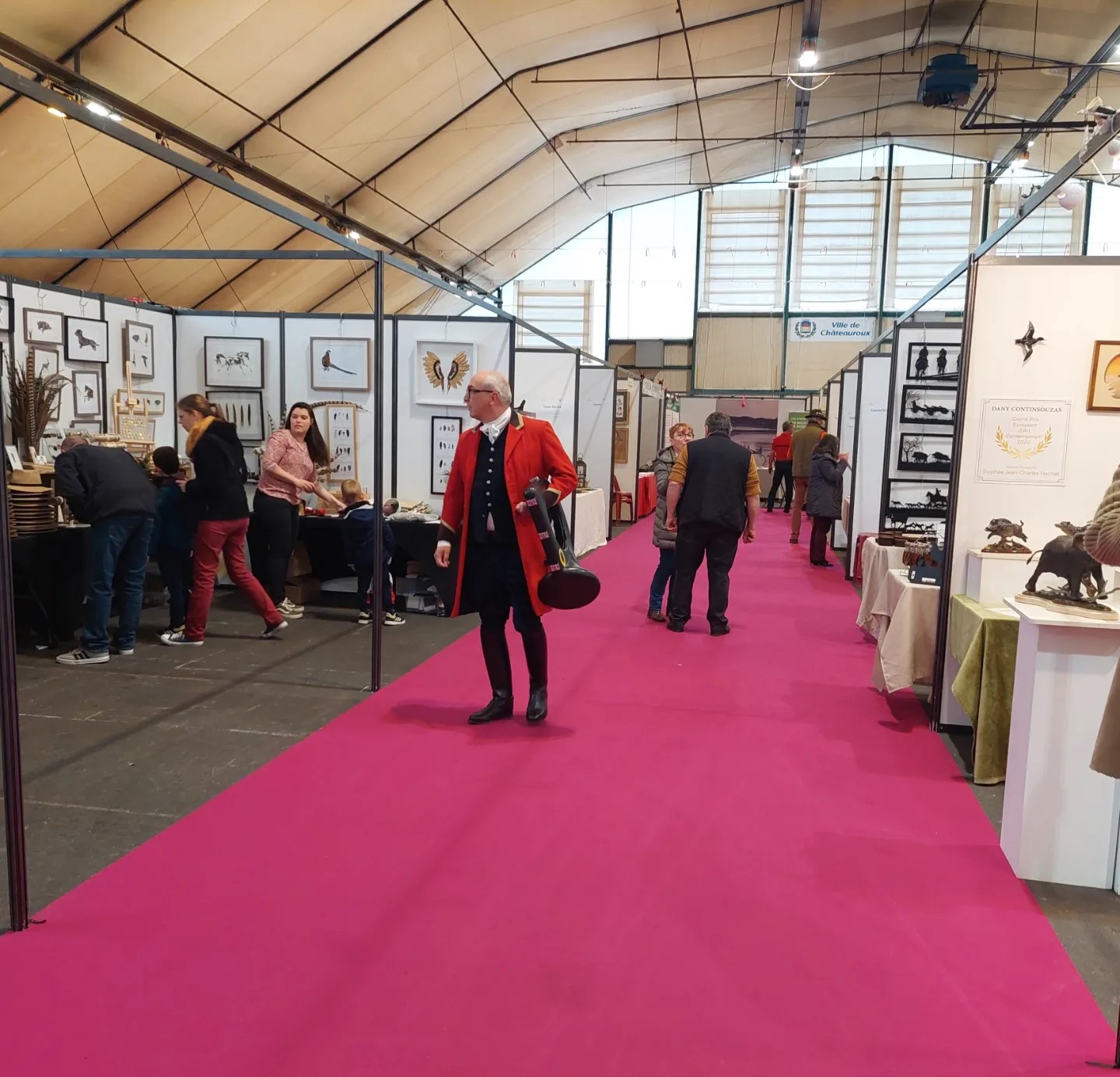 Chargé de la sécurité au salon de la chasse à Châteauroux